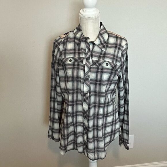 cAbi Plaid and Floral Shirt Size Medium - Picture 1 of 6